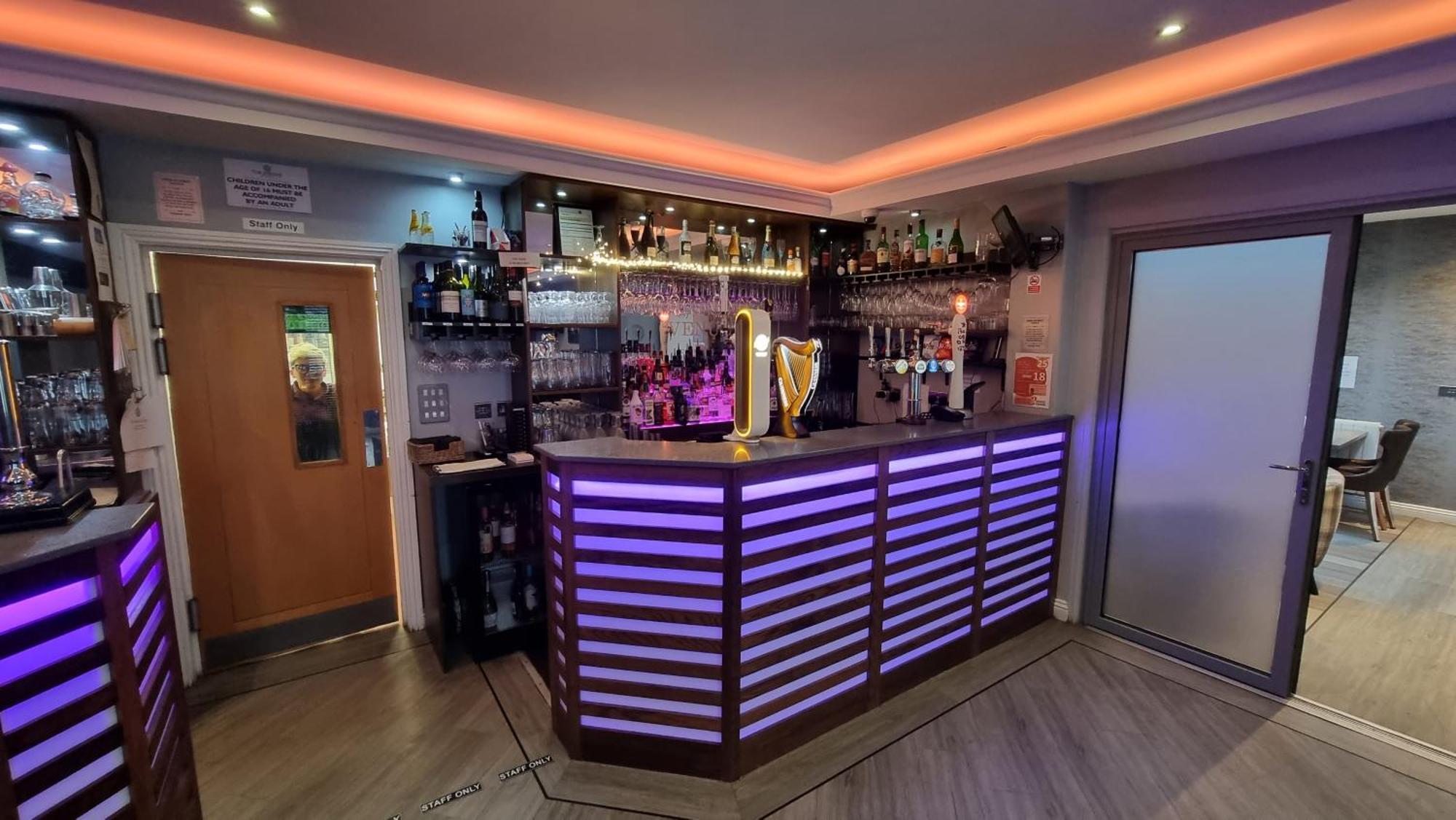 קלית'רו The Avenue Hotel Ltd מראה חיצוני תמונה