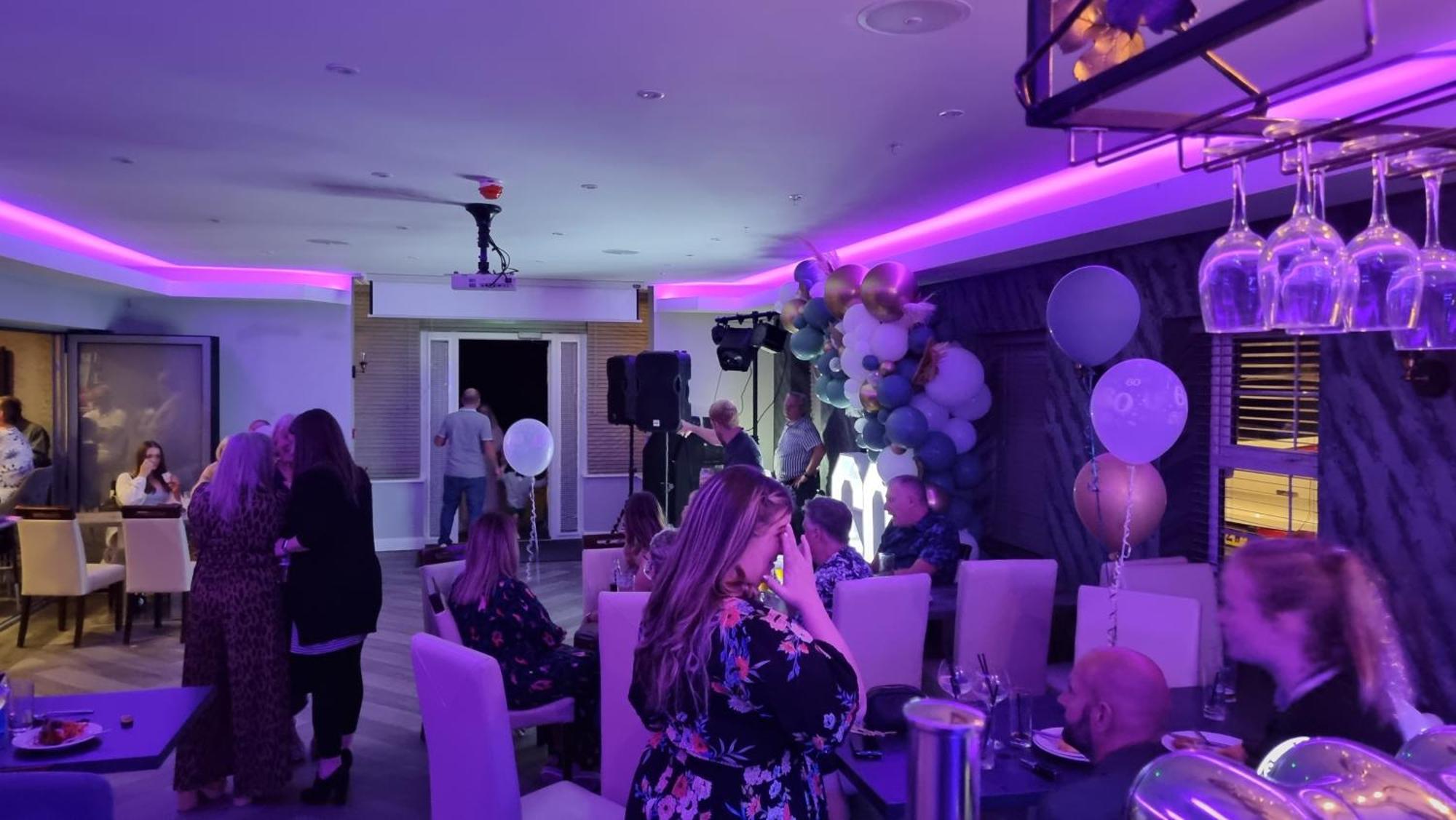 קלית'רו The Avenue Hotel Ltd מראה חיצוני תמונה